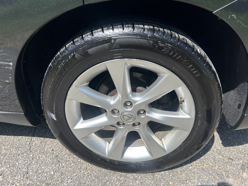 2010 Lexus RX Image 25