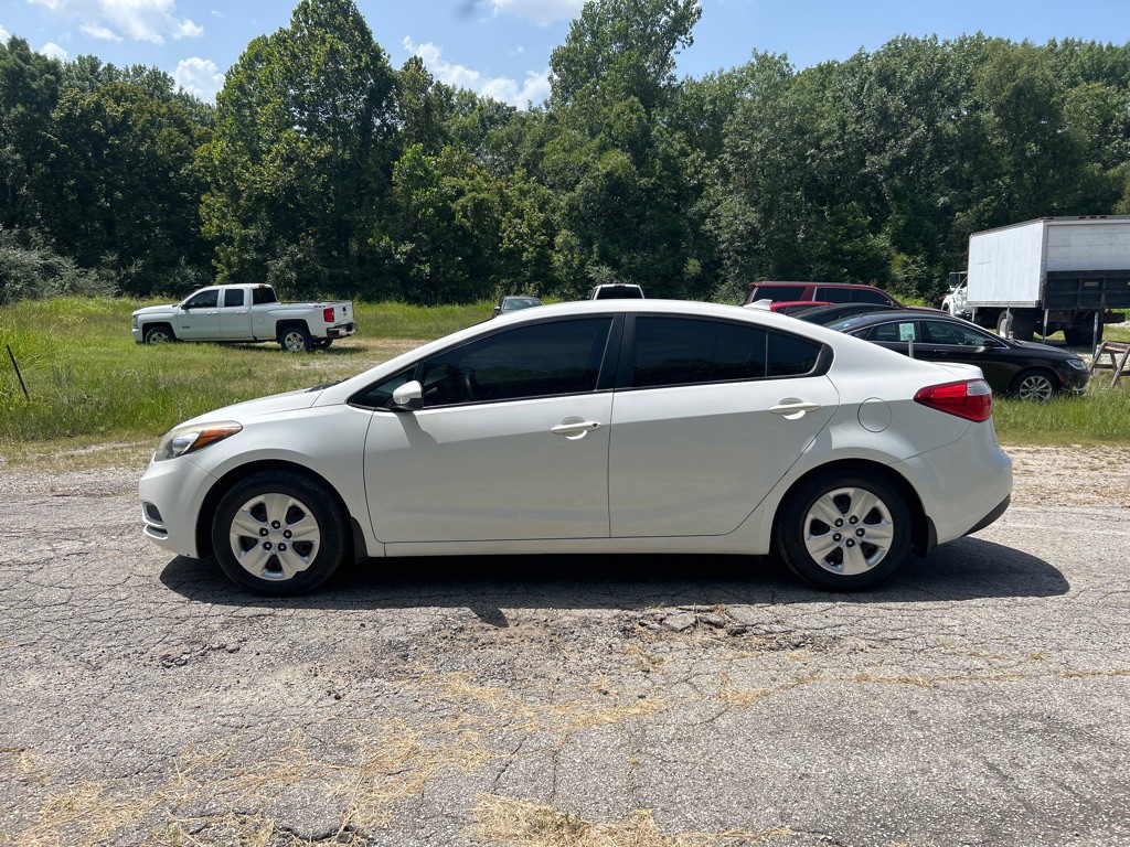2016 Kia Forte Image 5