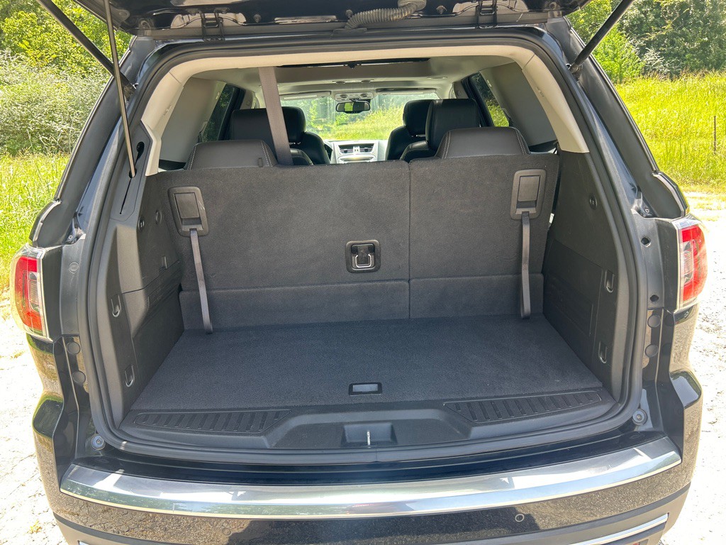 2016 GMC Acadia Image 19