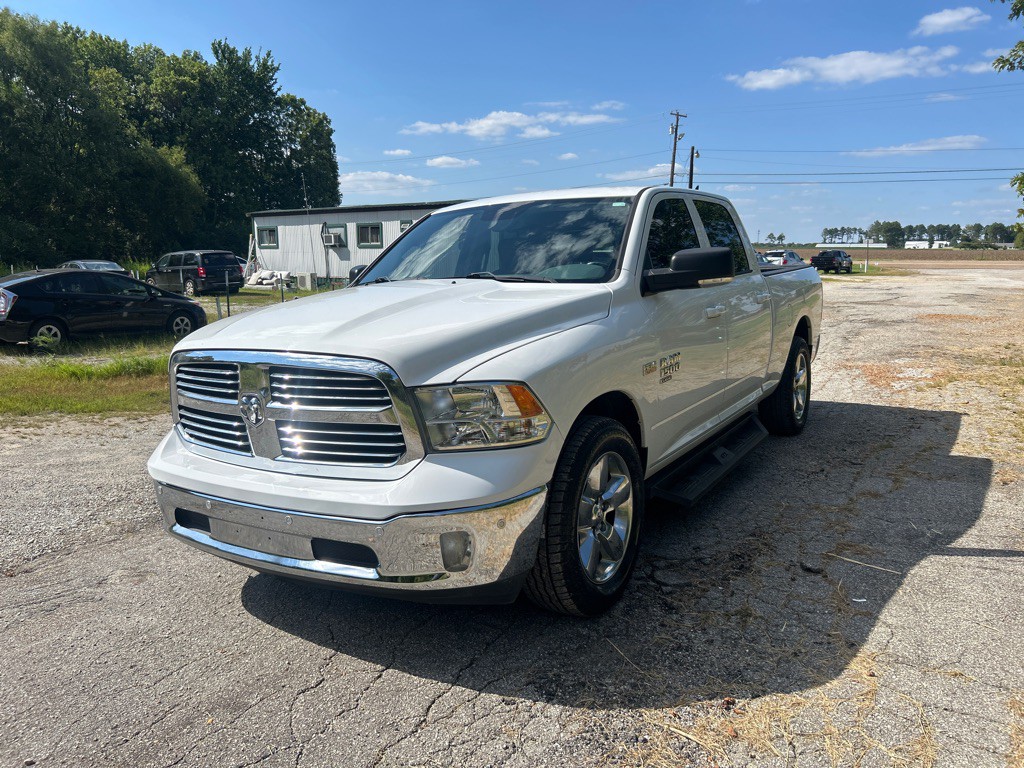 2019 RAM 1500 Image 3