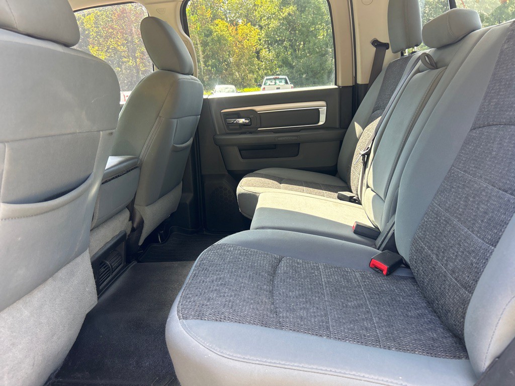 2019 RAM 1500 Image 17