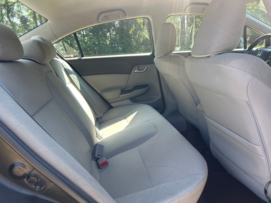 2012 Honda Civic Image 16