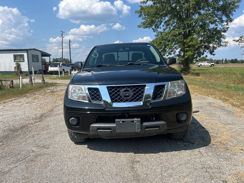 2019 Nissan Frontier Image 2
