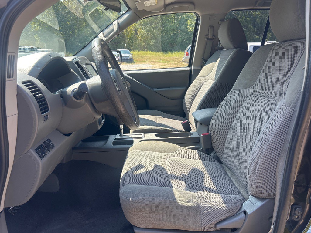 2019 Nissan Frontier Image 8