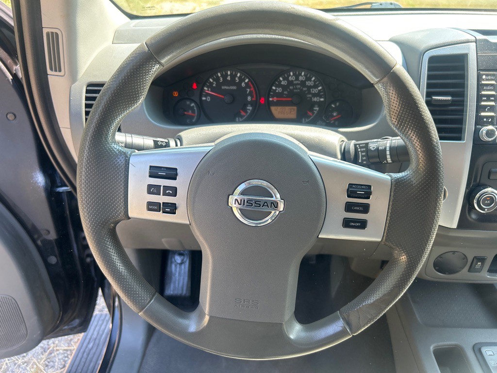 2019 Nissan Frontier Image 9