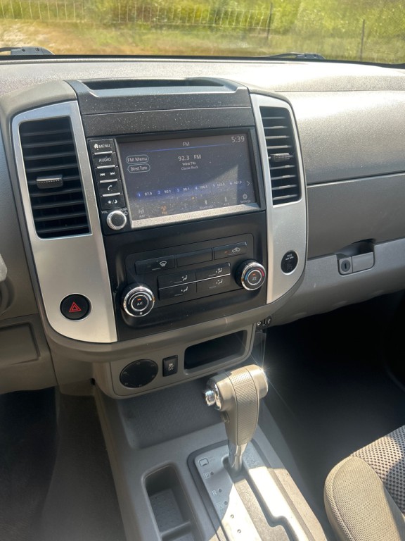 2019 Nissan Frontier Image 11
