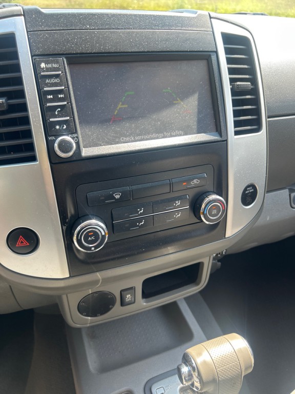 2019 Nissan Frontier Image 12