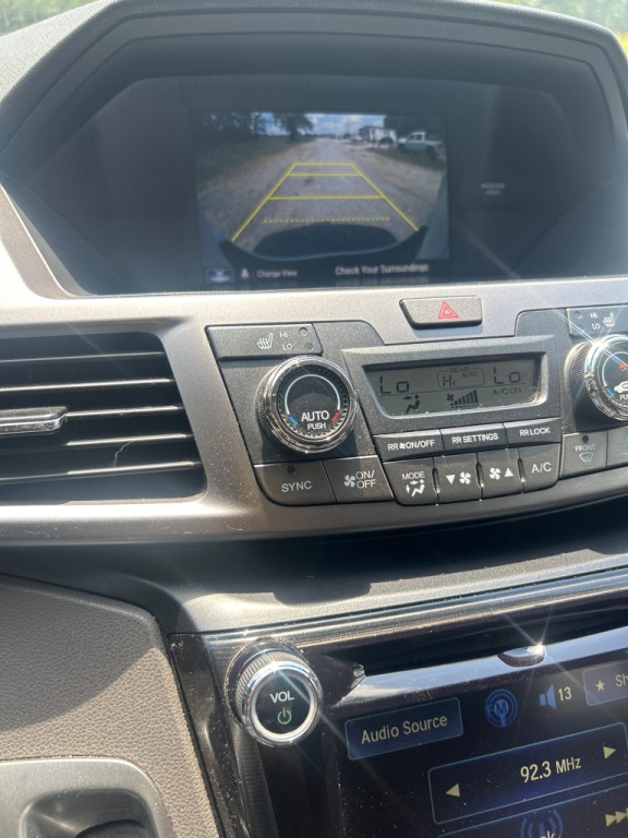 2017 Honda Odyssey Image 13