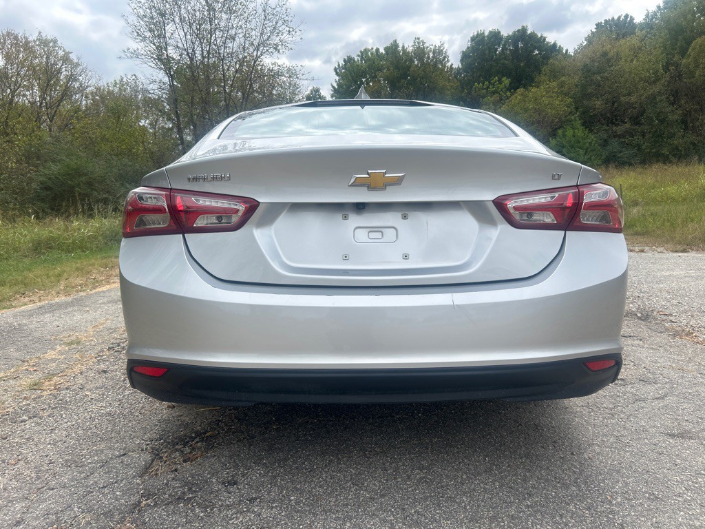 2022 Chevrolet Malibu Image 23