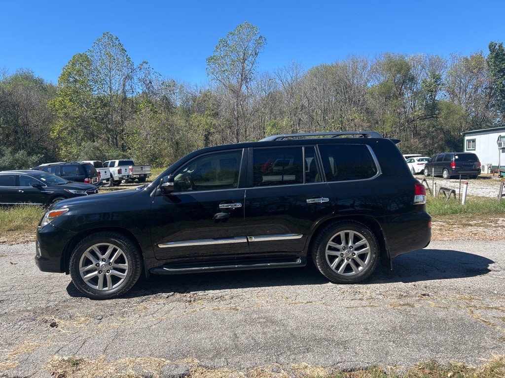 2014 Lexus LX Image 5