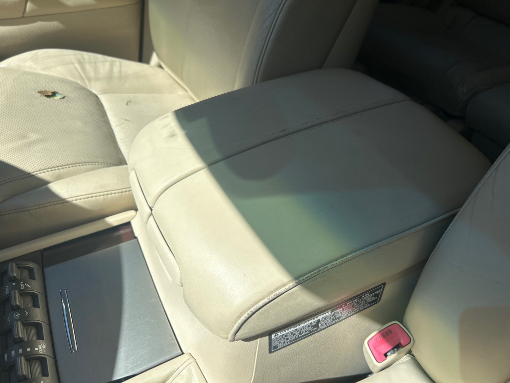2014 Lexus LX Image 14