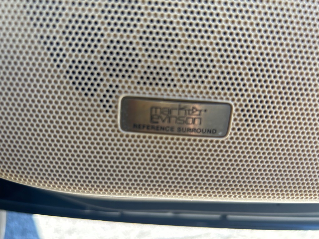 2014 Lexus LX Image 30