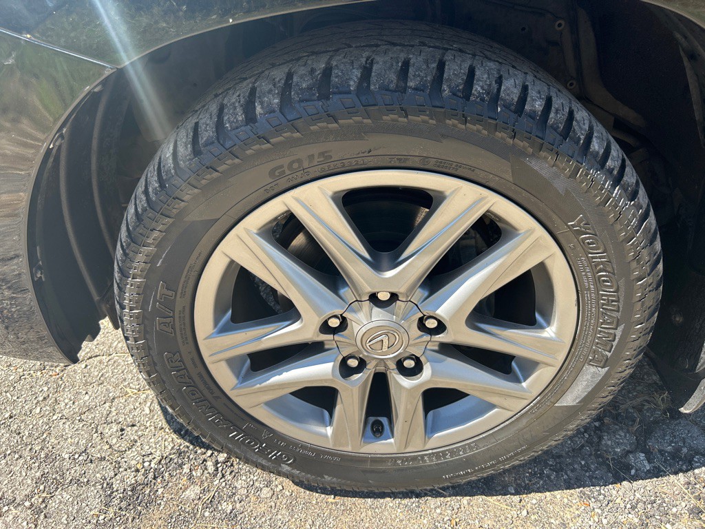 2014 Lexus LX Image 34