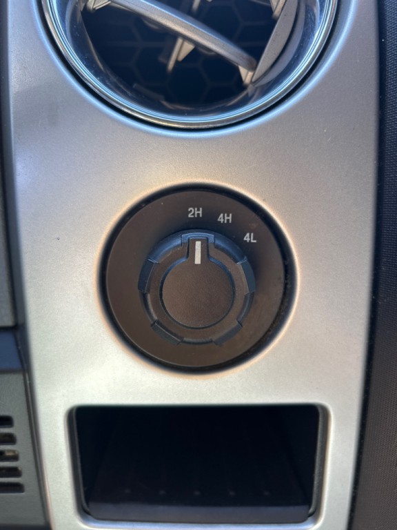 2013 Ford F-150 Image 12