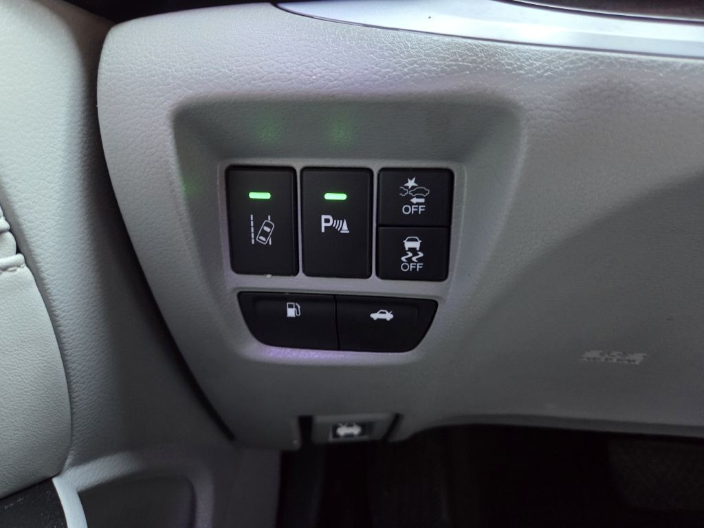 2016 Acura TL Image 25