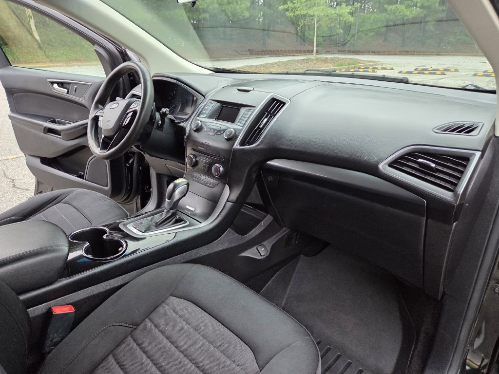 2015 Ford Edge Image 17