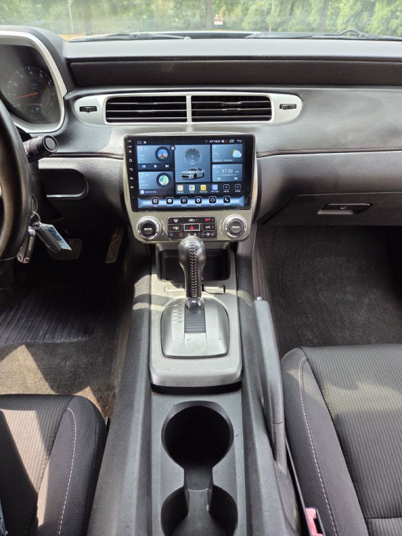 2014 Chevrolet Camaro Image 13