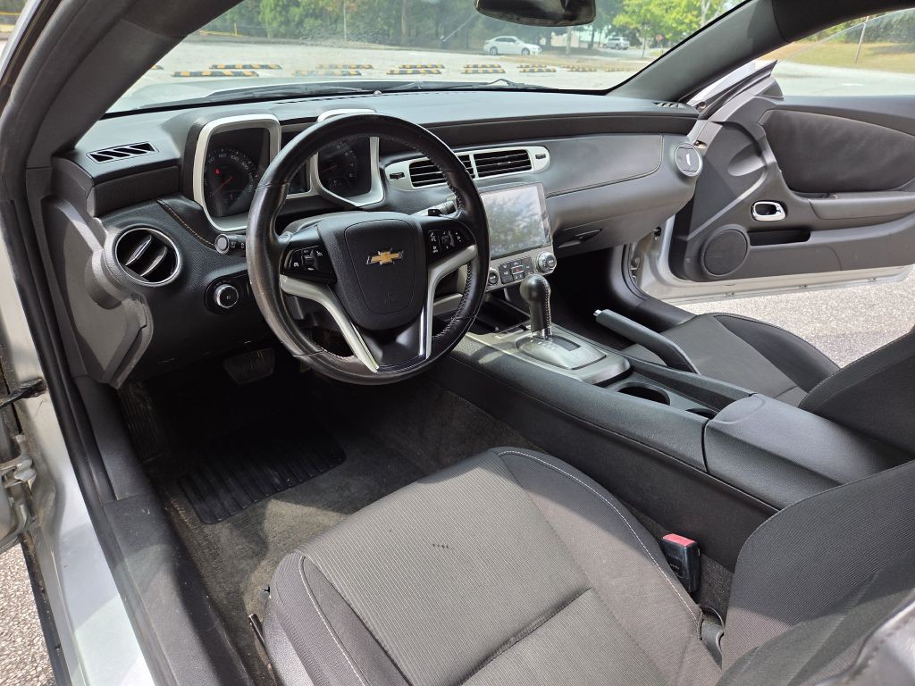 2014 Chevrolet Camaro Image 16