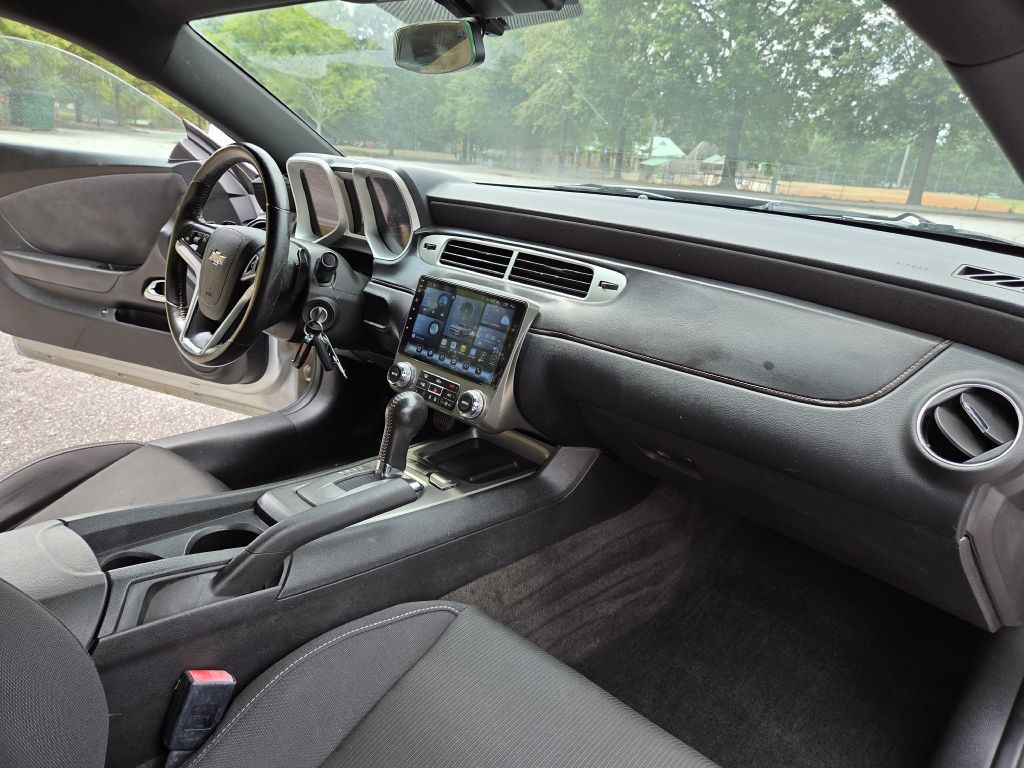 2014 Chevrolet Camaro Image 19