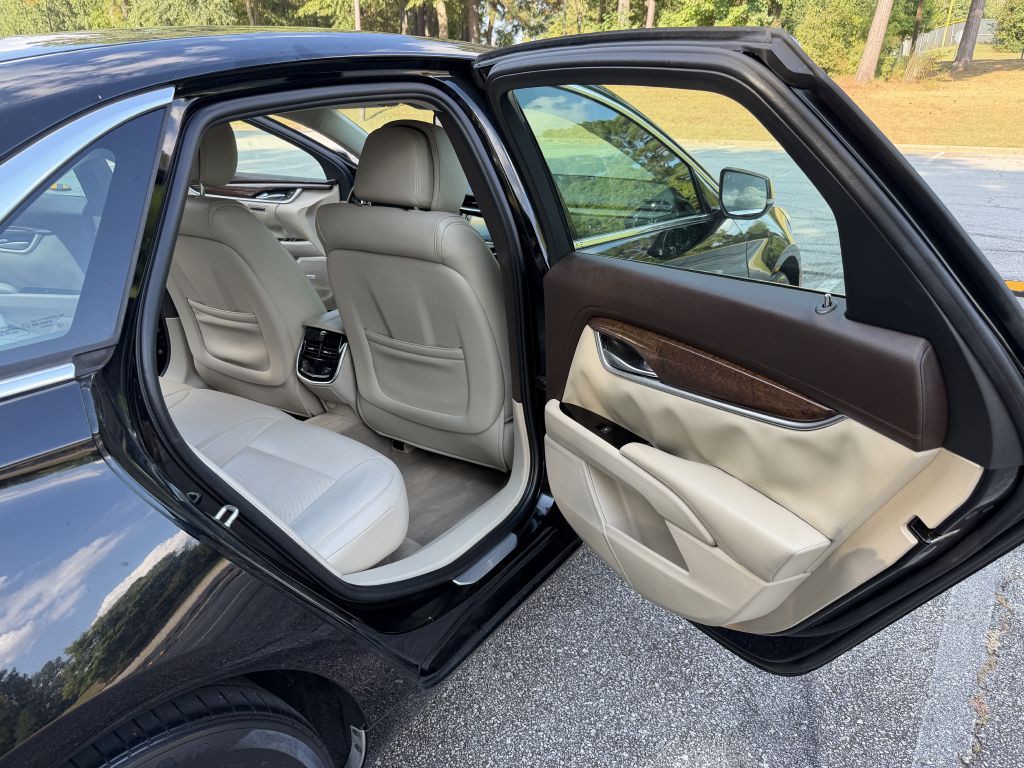 2013 Cadillac XTS Image 14