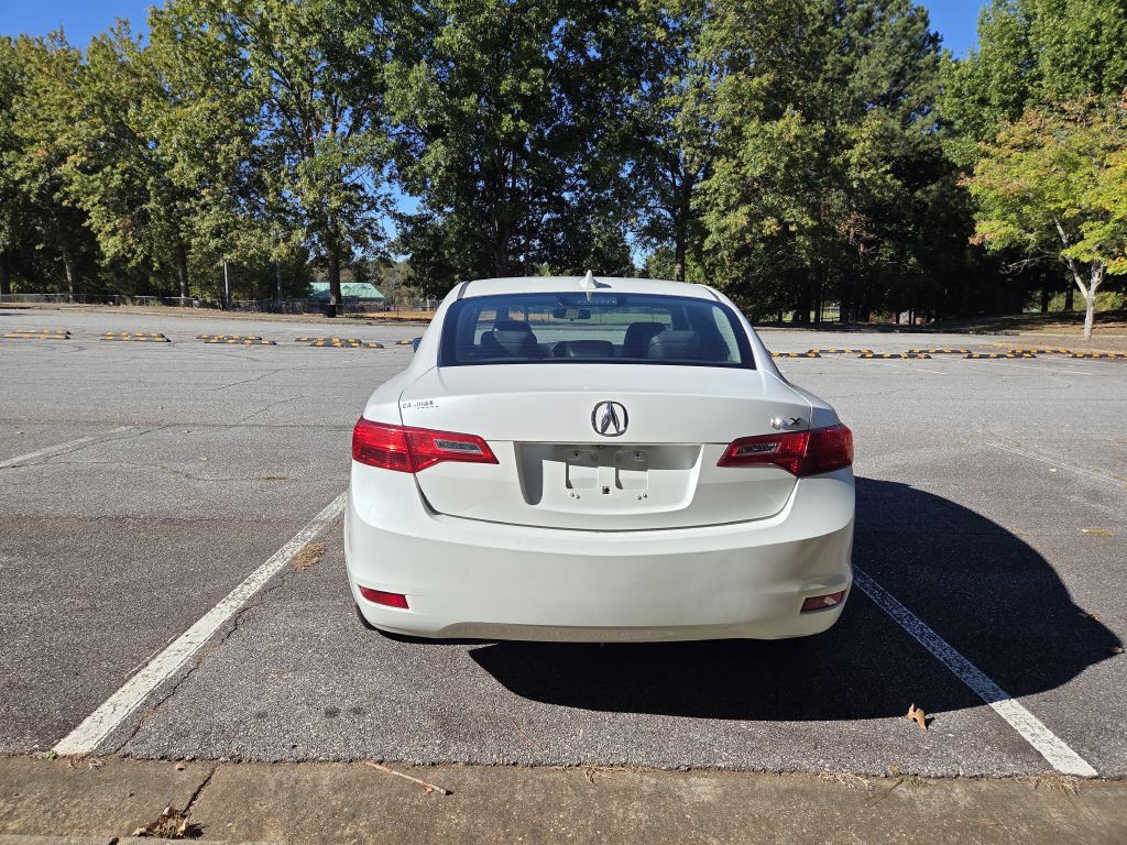 2014 Acura ILX Image 4