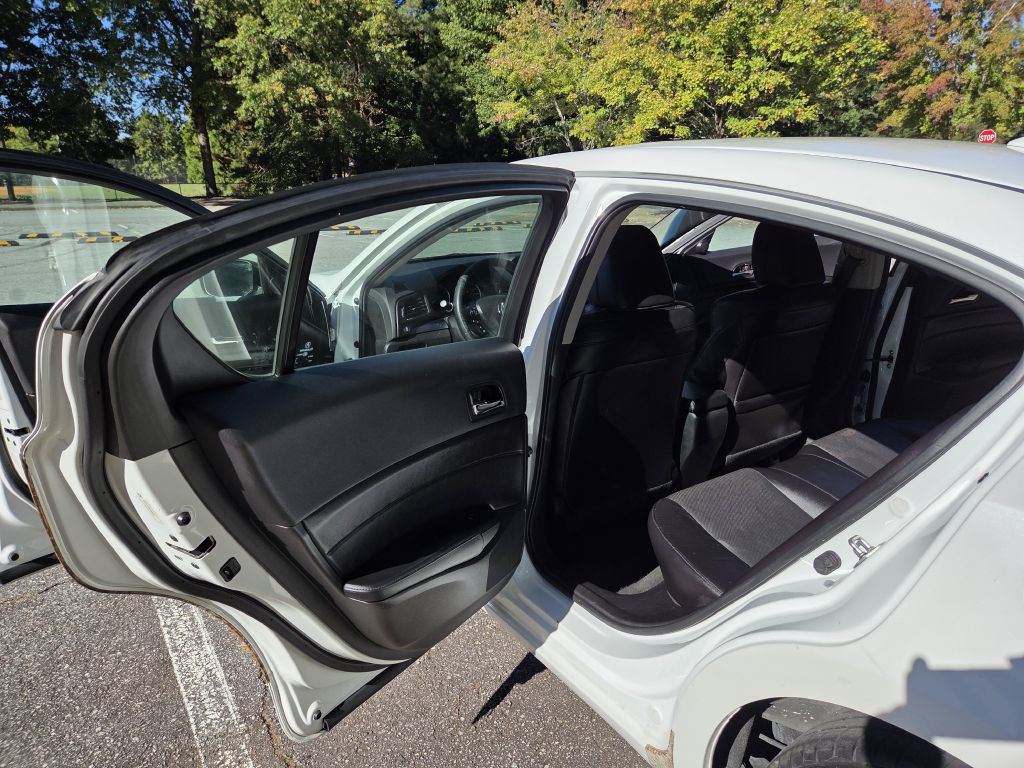 2014 Acura ILX Image 9