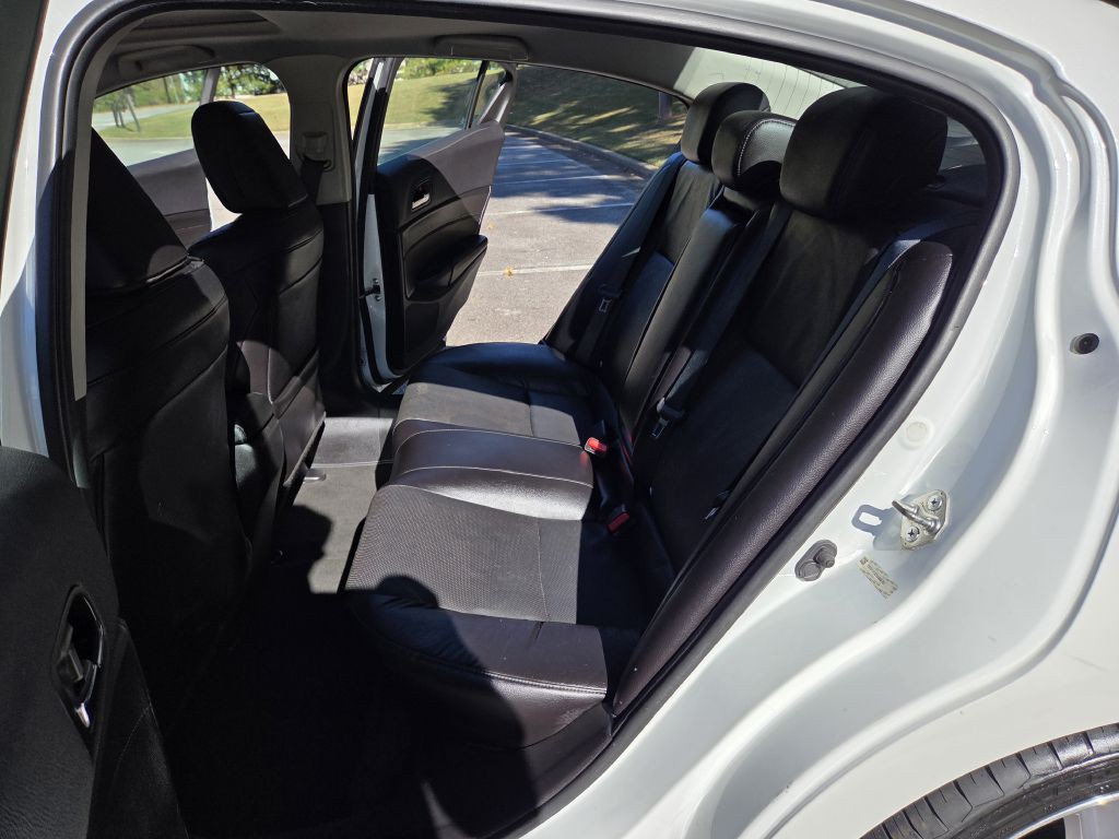2014 Acura ILX Image 10