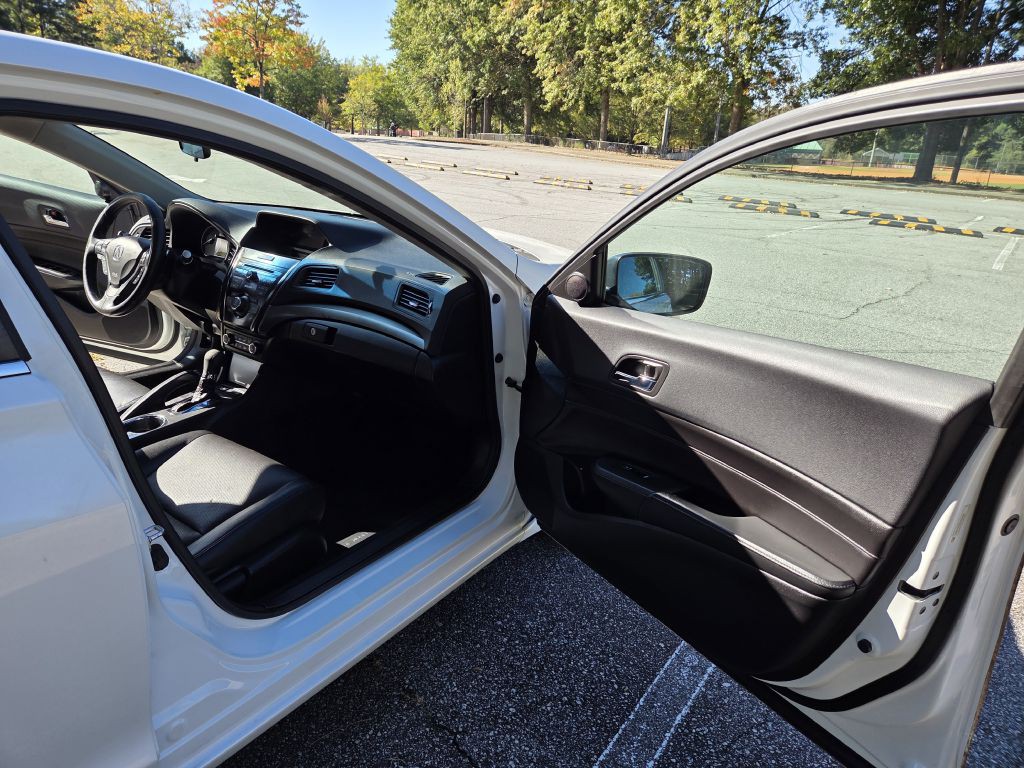 2014 Acura ILX Image 13