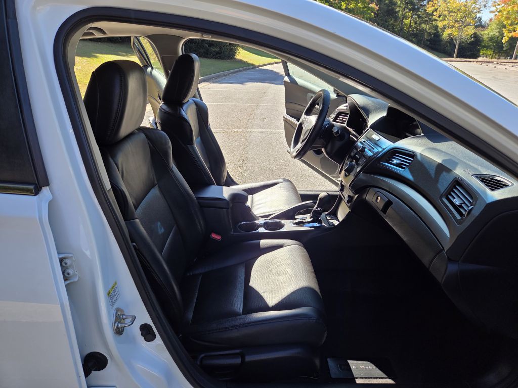 2014 Acura ILX Image 14