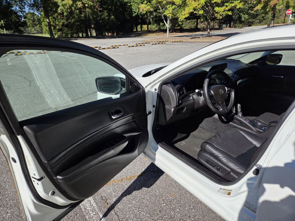 2014 Acura ILX Image 16