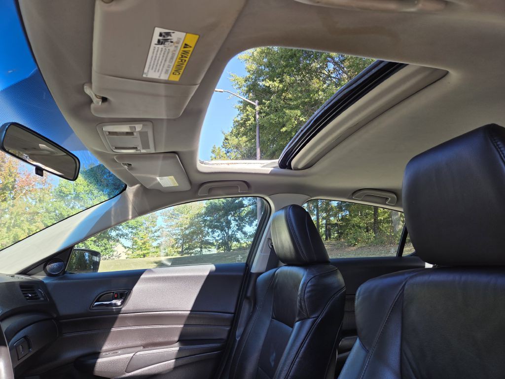 2014 Acura ILX Image 25