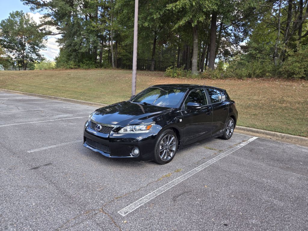 2013 Lexus CT Image 1