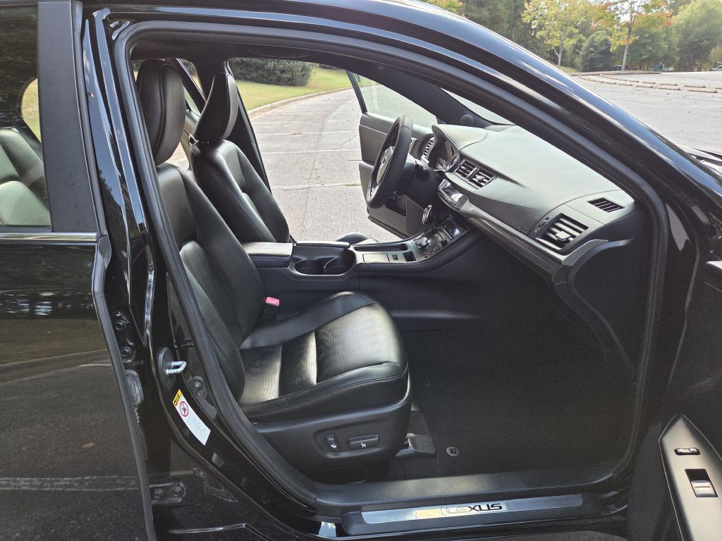 2013 Lexus CT Image 14