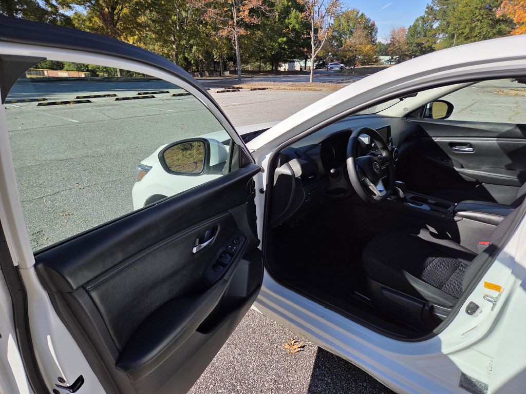 2023 Nissan Sentra Image 18