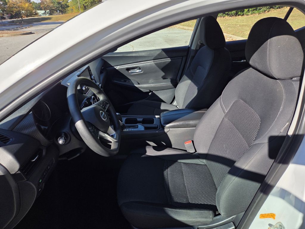 2023 Nissan Sentra Image 19
