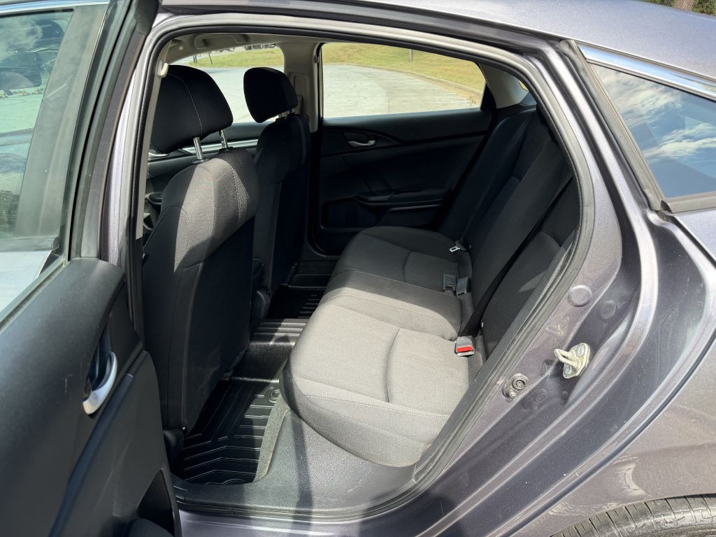 2017 Honda Civic Image 10