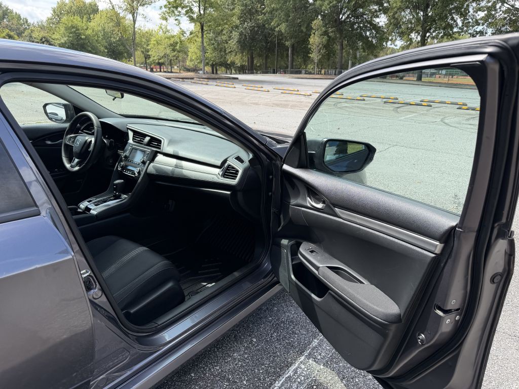 2017 Honda Civic Image 13