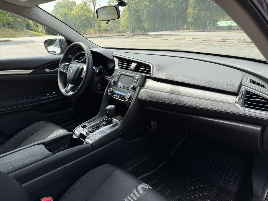 2017 Honda Civic Image 15