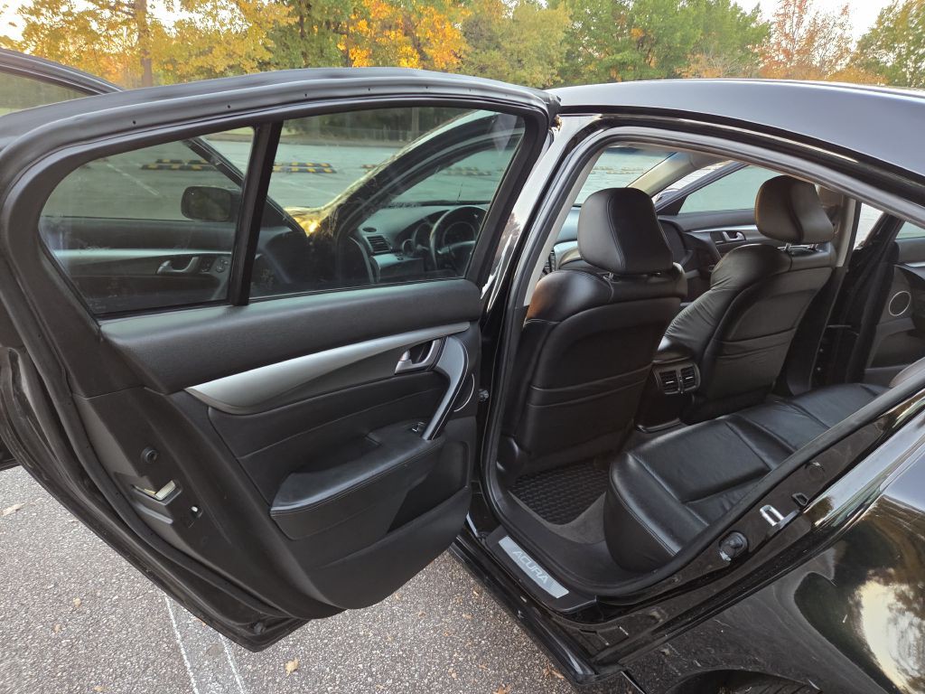 2010 Acura TL Image 9