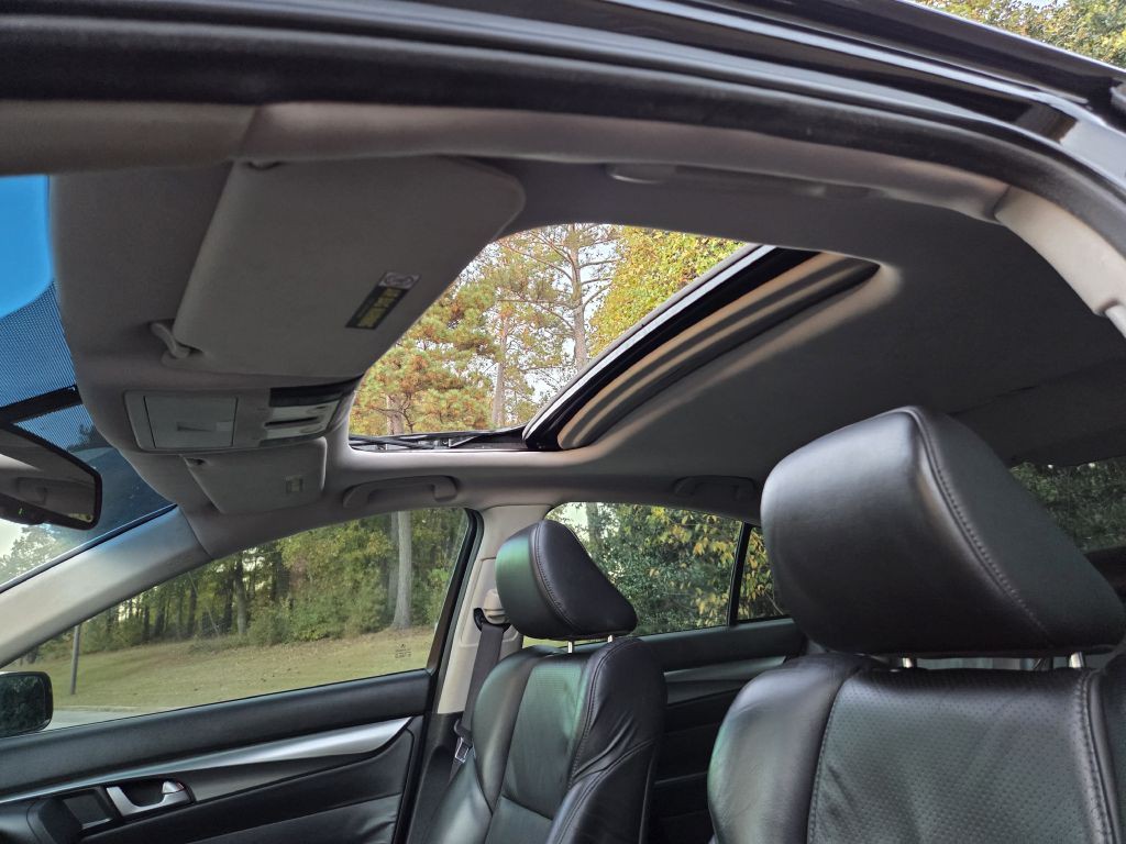 2010 Acura TL Image 32