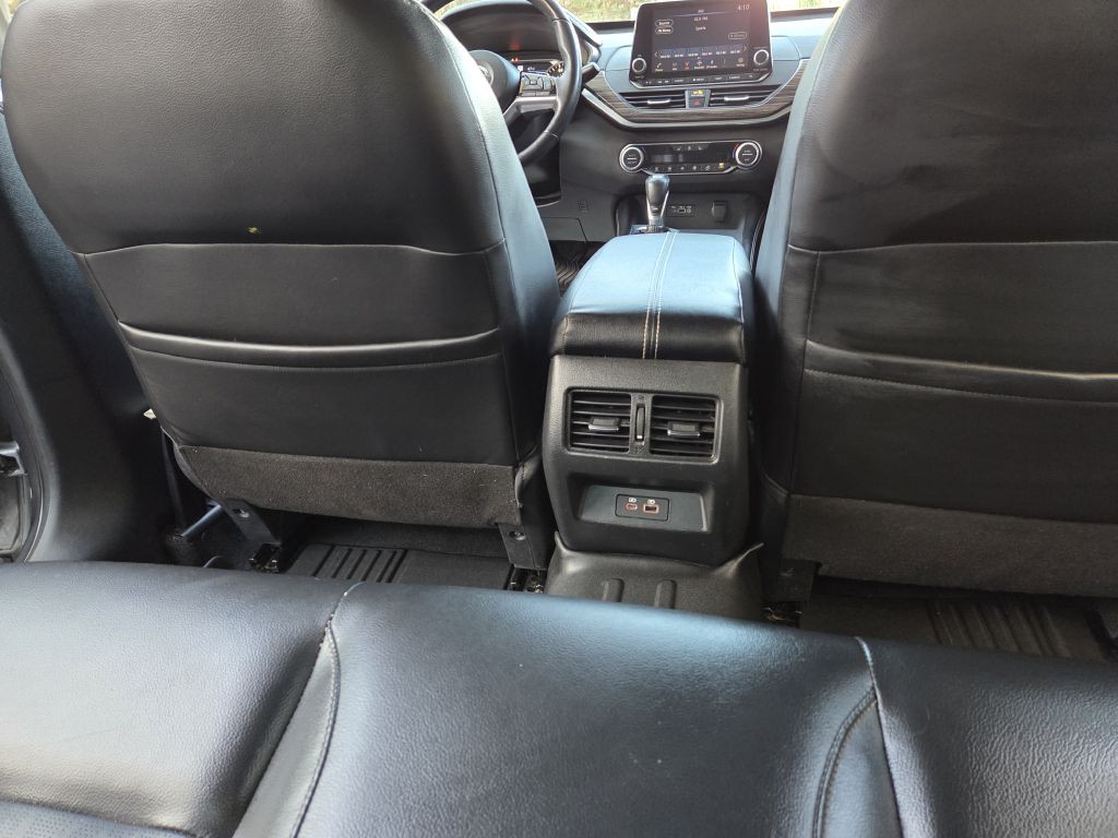 2019 Nissan Altima Image 13