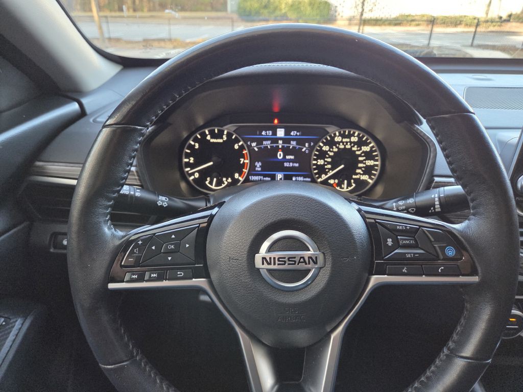 2019 Nissan Altima Image 26