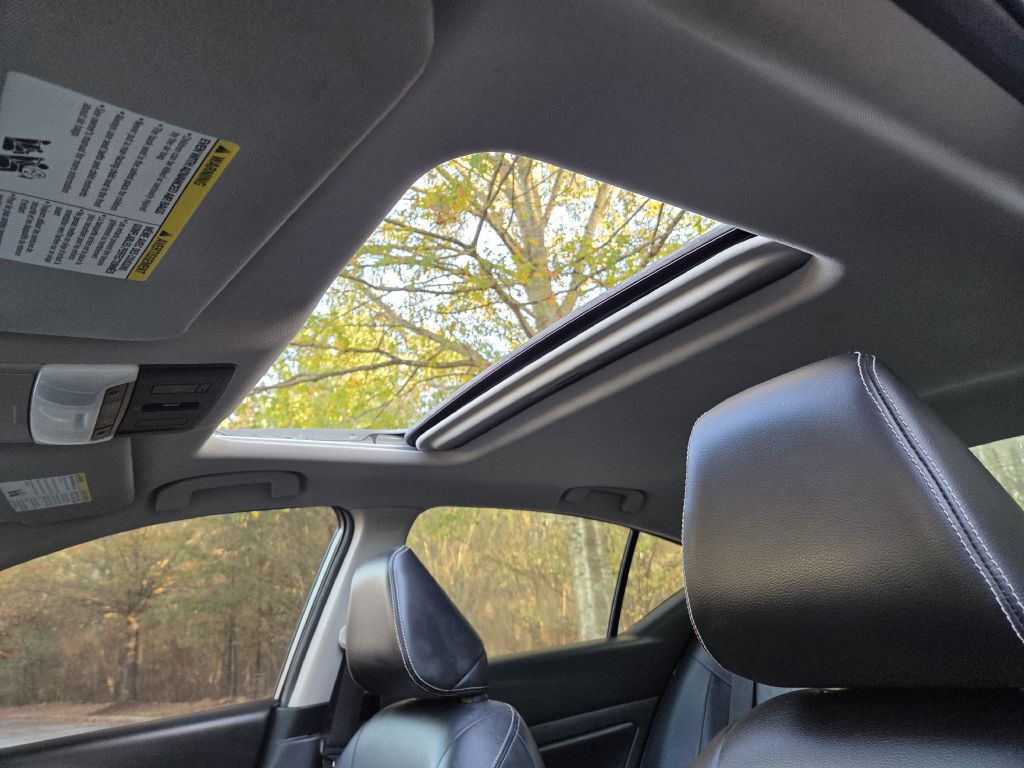 2019 Nissan Altima Image 30