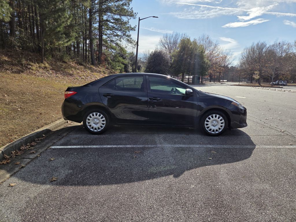 2019 Toyota Corolla Image 6