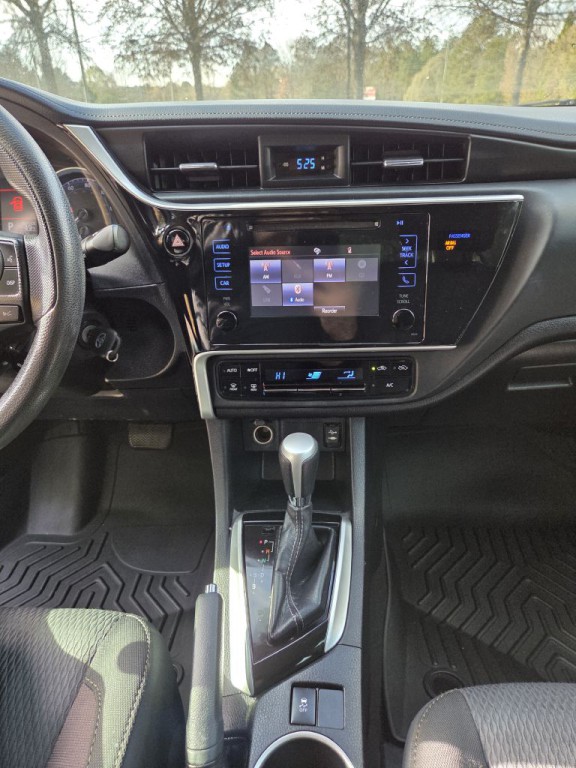 2019 Toyota Corolla Image 21