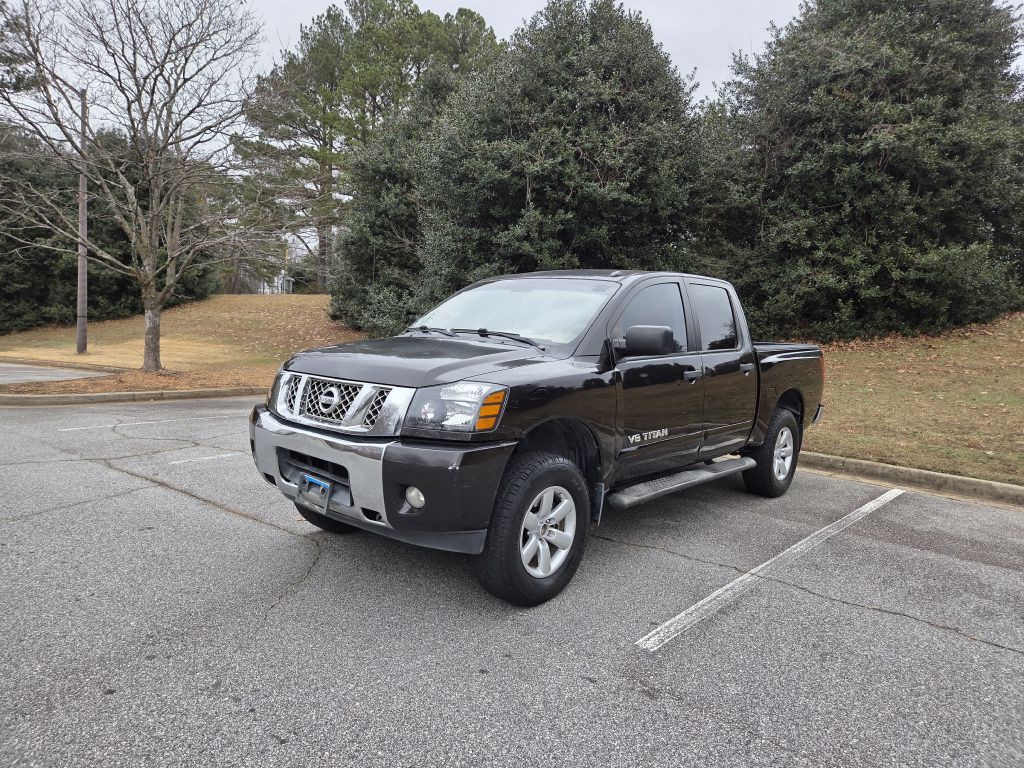 2014 Nissan Titan Image 1