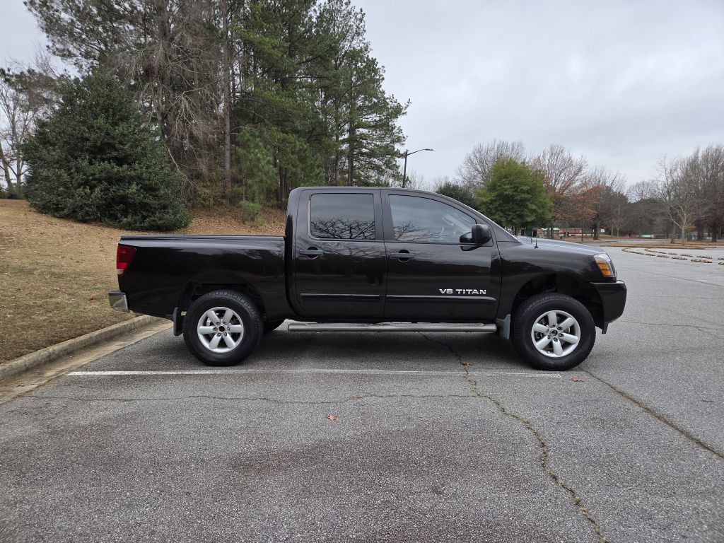 2014 Nissan Titan Image 6