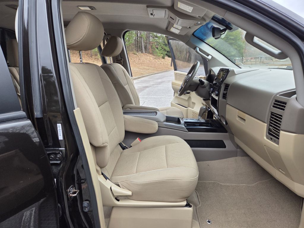 2014 Nissan Titan Image 14