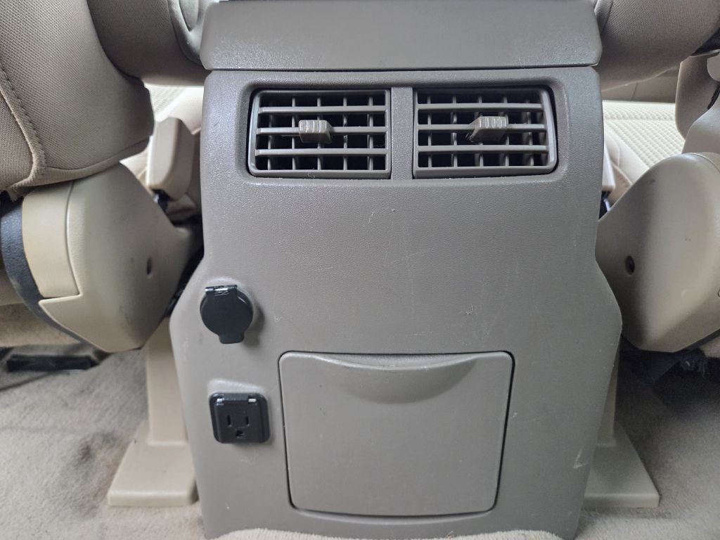 2014 Nissan Titan Image 29