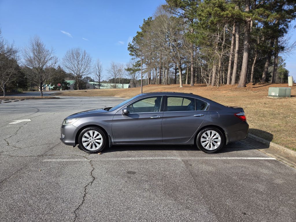 2013 Honda Accord Image 2